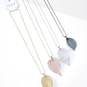 Alloy Leaf Necklace